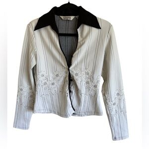 Stera Y2K white and black striped button up blouse with floral embroidery
